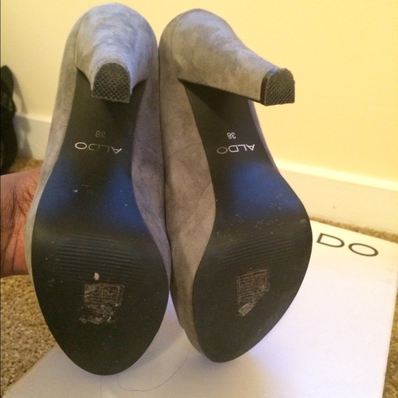 Shoes - Picture 3 of 3