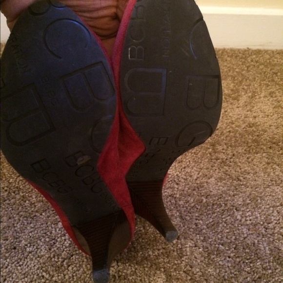 Shoes - Picture 2 of 3