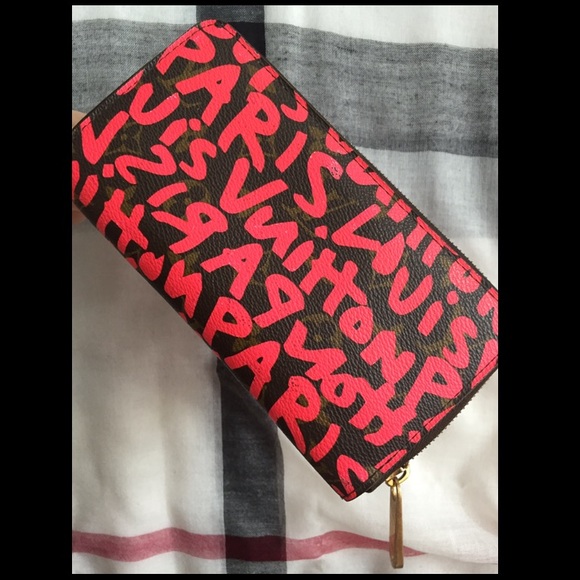 LIMITED ED.Stephen Sprouse Graffiti Zippy Wallet