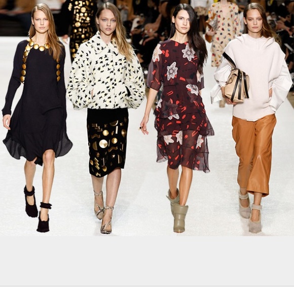 Meet your posher, Rachel! - Picture 2 of 2