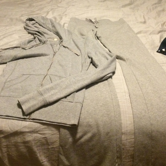 Express sweat outfit