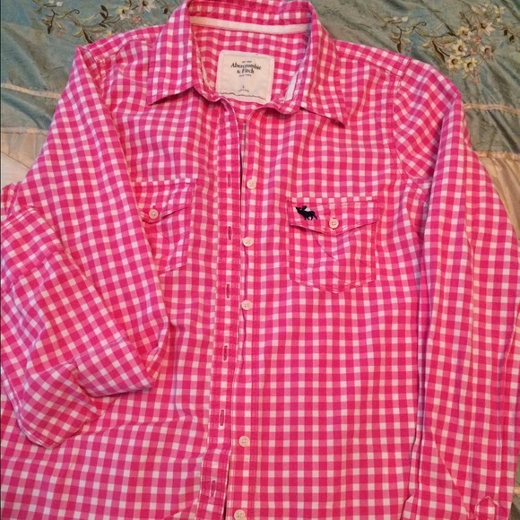 Abercrombie Pink Checked Button Down Size L