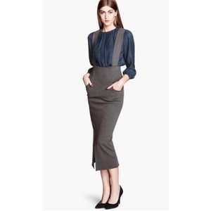 H&M Detachable Suspender Skirt