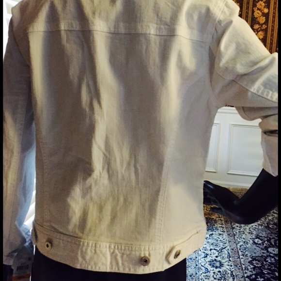 SOLD-White Jacket - Picture 2 of 2