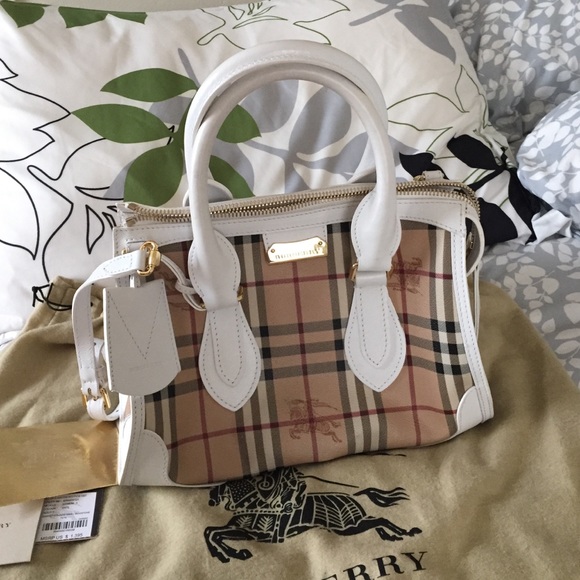 SOLD.Authentic Burberry purse & crossbody - Picture 3 of 4