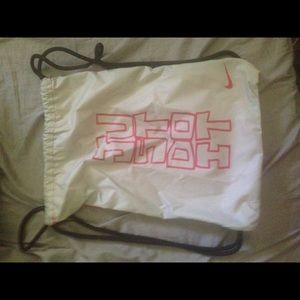 Drawstring bag