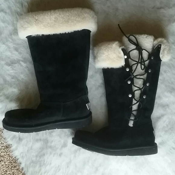UGGS