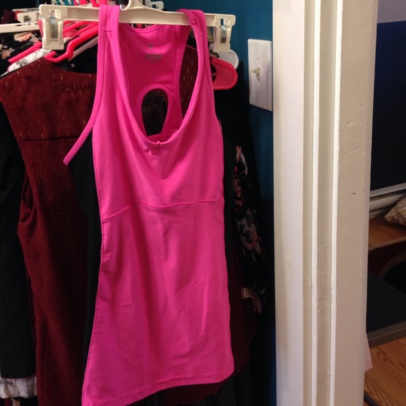 Pink and blank panel workout top
