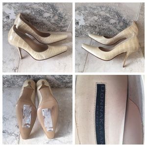 ❌❌SOLD❌❌ Donna Karan Alligator Print Heels 8m