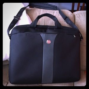 Wenger Swiss Legacy laptop bag!