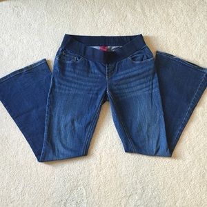 Maternity jean oldnavy  size 8