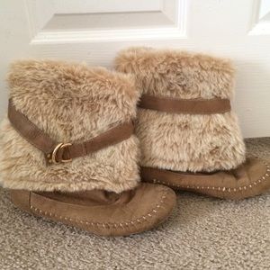 Boots!! WORK WEEK CHIC HP!!! 10/26/15 🎉🎊🎉