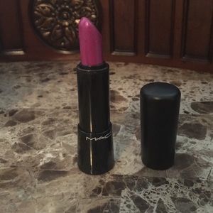 Mac Midnight Mambo lipstick