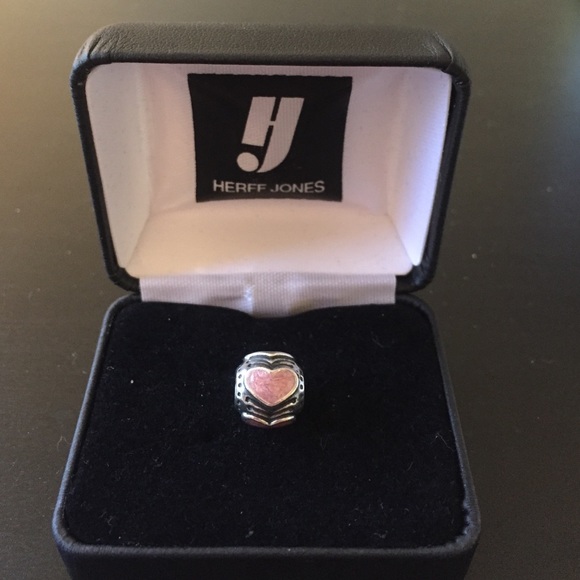 Pandora Hearts pink Enamel charm