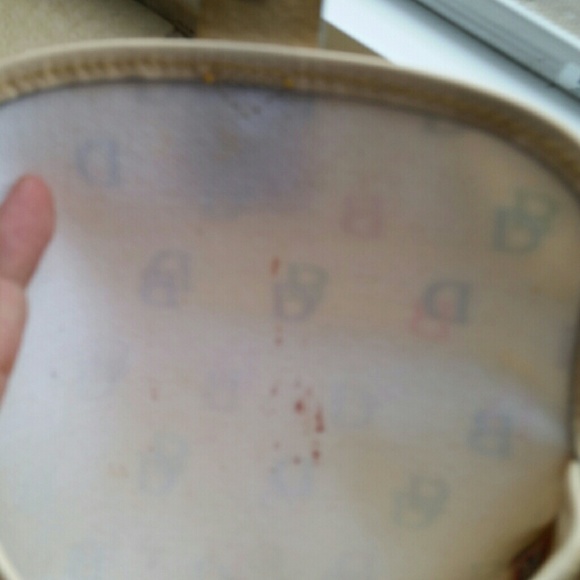 Dooney & Bourke Wristlet - Picture 4 of 4