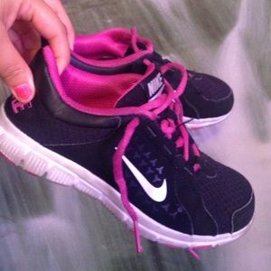 NIKE PINK shoes💗👟👟💗