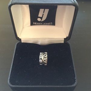 Pandora Tendril, Blue CZ charm