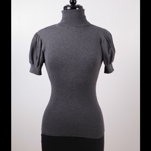 Grey Large short sleeve sweater