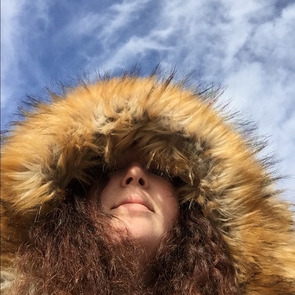 Meet the Posher, Paige! - Picture 4 of 5