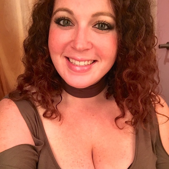 Meet the Posher, Paige! - Picture 5 of 5