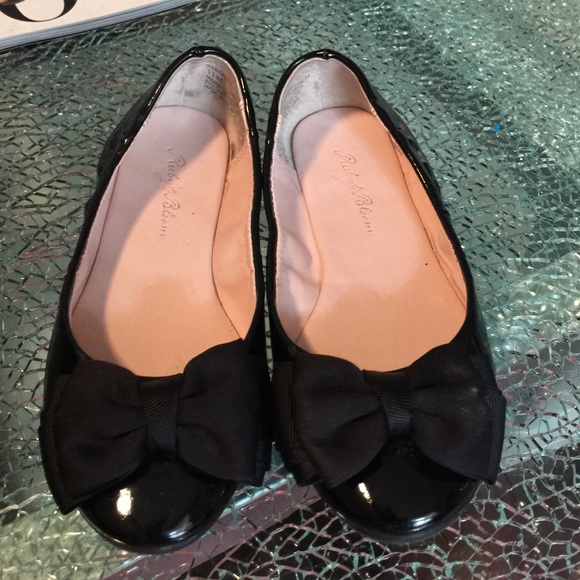 Excellent condition Black Patent leather shoes
