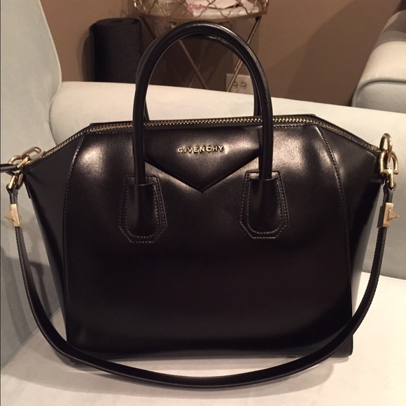 Givenchy Antigonia