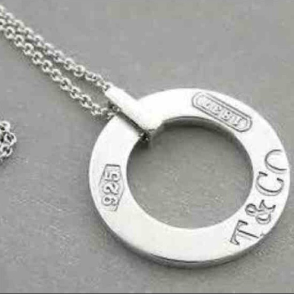 ❌SOLD❌ Tiffany & Co Classic Circle Round Charm