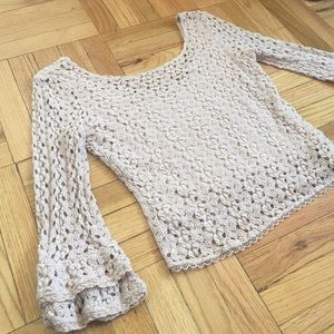 ❗️💵DROP❗️Free people- crochet flare sleeve top