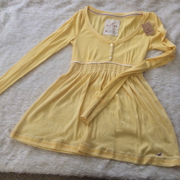 Yellow hollister long sleeve top