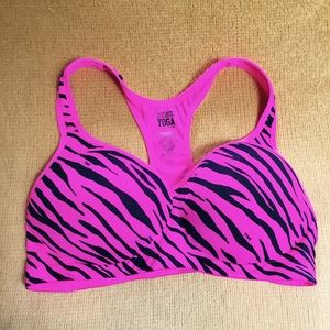 Victoria's Secret PINK sports bra, padded.
