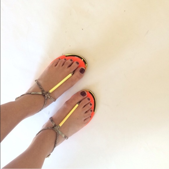 Bundle of 3 Sandals - see description! - Picture 3 of 4