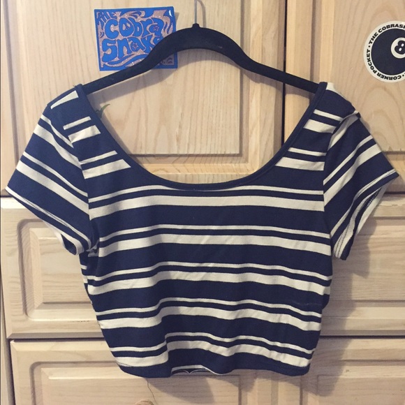 Striped Crop Top - Picture 1 of 2