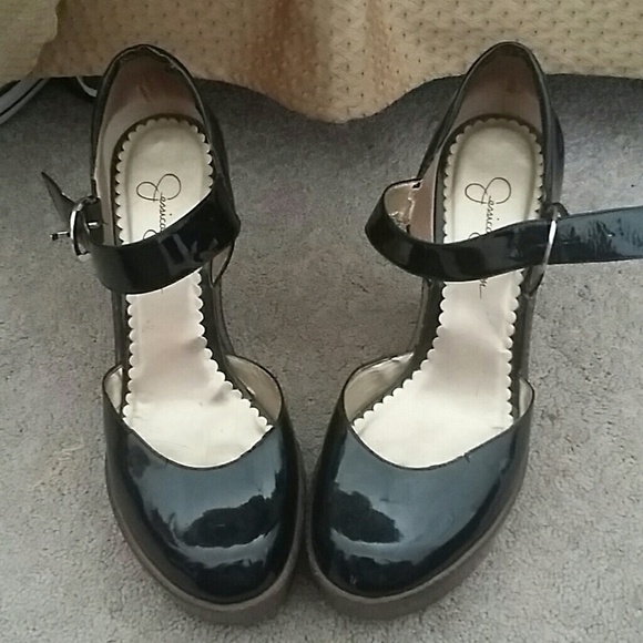 Wedge heels