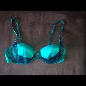 Victoria's Secret Balconet Bra!