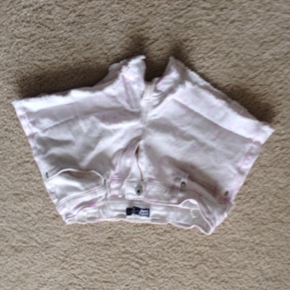 Levi's purple/white tie dye short