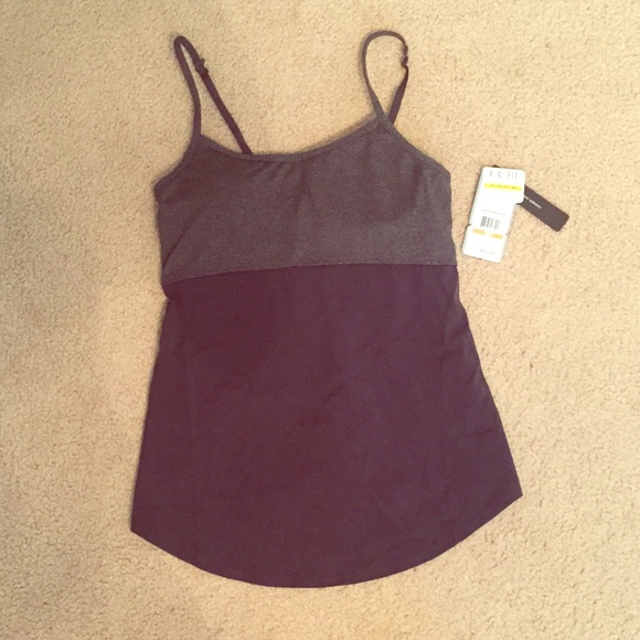 Under Armour workout tank top