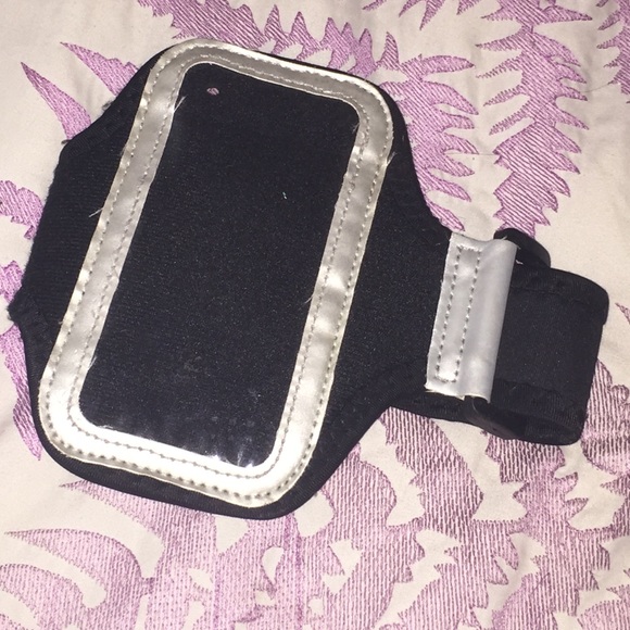 Iphone 5 running band