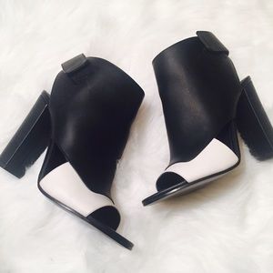 Vince black and white open toed leather booties