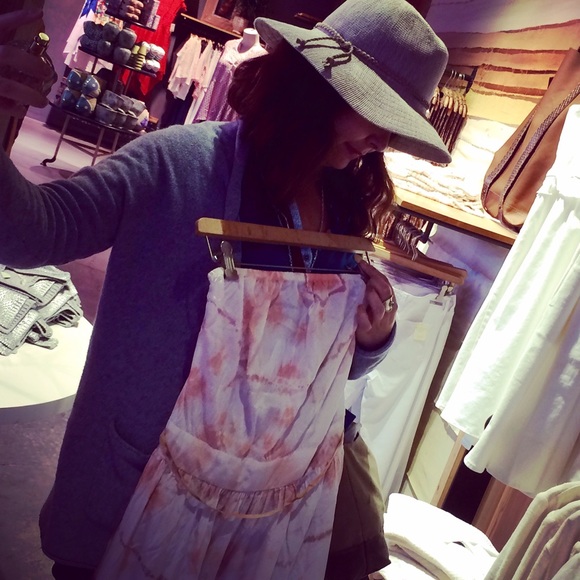 Molly... Yeah for recycling!! 🌏 - Picture 2 of 3