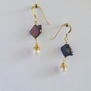 Freshwater pearls/Wire wrap Earrings