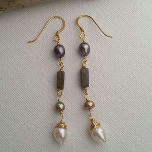 Freshwater Pearls/Wire wrap Earrings