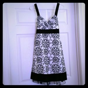 Black & White Dress w/ Bow
