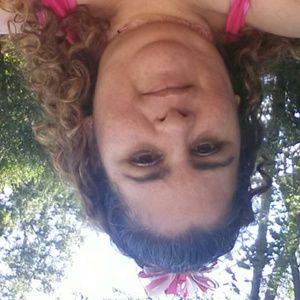 Meet your Posher, Eva