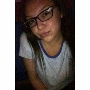 Meet your Posher, Brenda