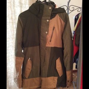 Roxy Snowboarding Outfit (Jacket and Pants) Size M