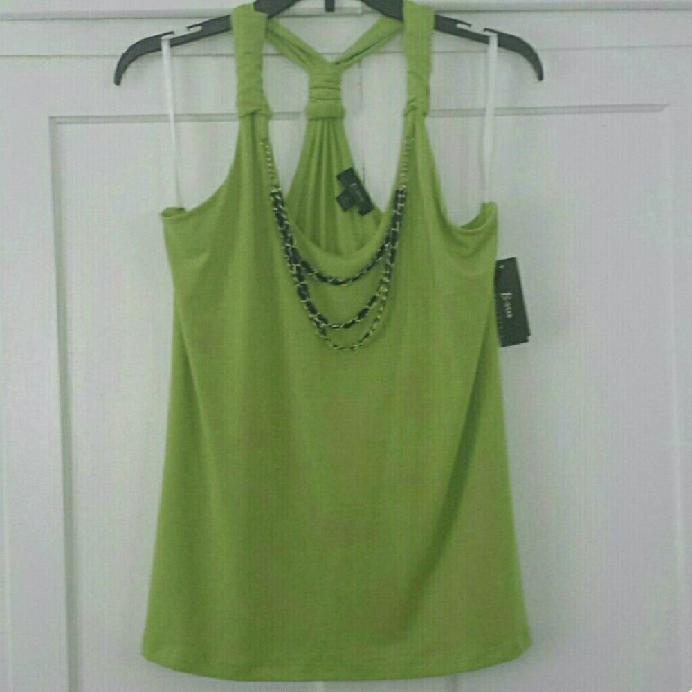 Razor back top with necklace