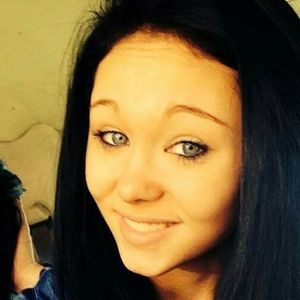 Meet your Posher, Whitley