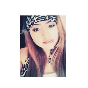 Meet your Posher, Sara