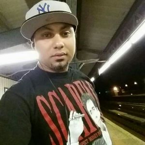 Meet your Posher, Luis