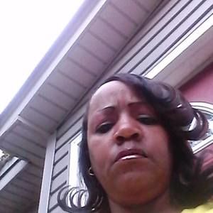 Meet your Posher, Inez